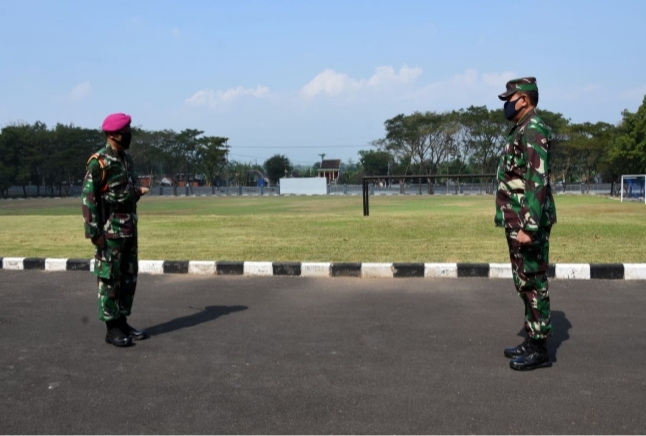Kepala Staf Angkatan Laut Meninjau Daerah Latihan Pertempuran di Grati  Pasuruan