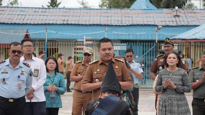 Sambut HUT RI, Pemkab Dairi Kunjungi dan Berikan Tali Asih Ke Warga Binaan Kelas II B Sidikalang
