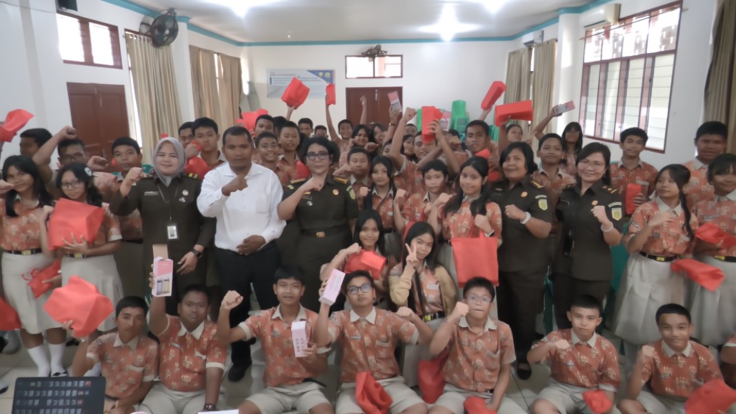 Jaksa Kejati Sumut Sapa Pelajar SMP ST.IGNASIUS Medan