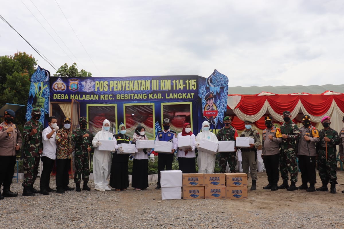 Kapolda Sumut dan Pangdam I/BB Cek Pos Pam Penyekatan III Jalinsum Aceh – Medan