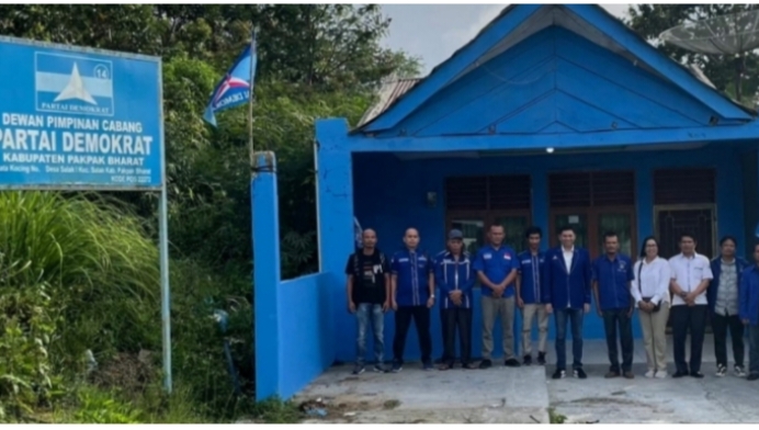 Jansen Sitindaon : DPC Partai Demokrat Resmi Miliki Kantor Baru di Salak