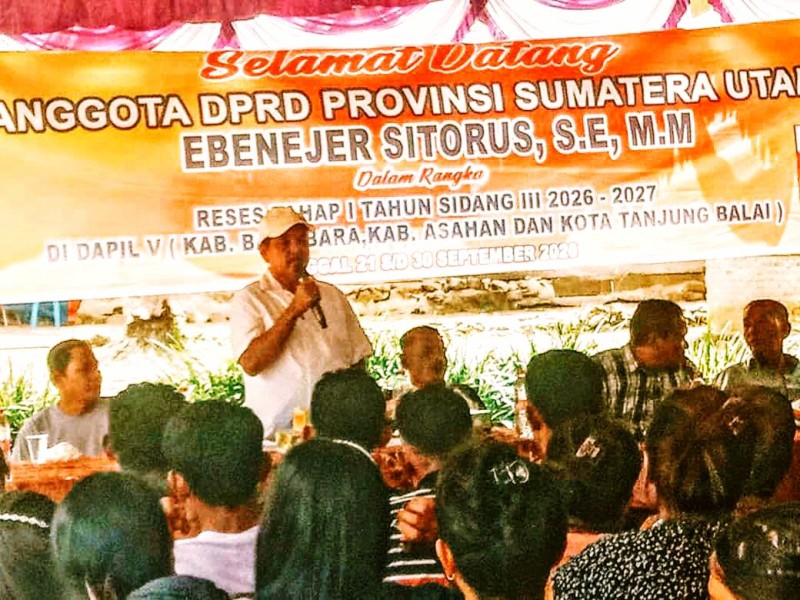 Reses di Dusun X Sigalungun, Anggota DPRD Sumut Ebenezer Sitorus Tampung Aspirasi Warga