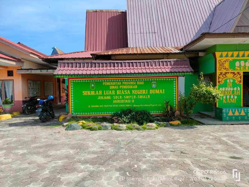 Mantan Kepsek SLBN Dumai Tsi  Diduga Selewengkan Dana BOS Saat Menjabat