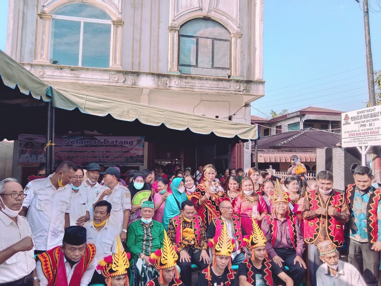 Ketua DPRD Kota Binjai bersama Kesbangpol, FPK dan Ketua Etnis Se Kota Binjai Kunjungi Sanggar Seni 