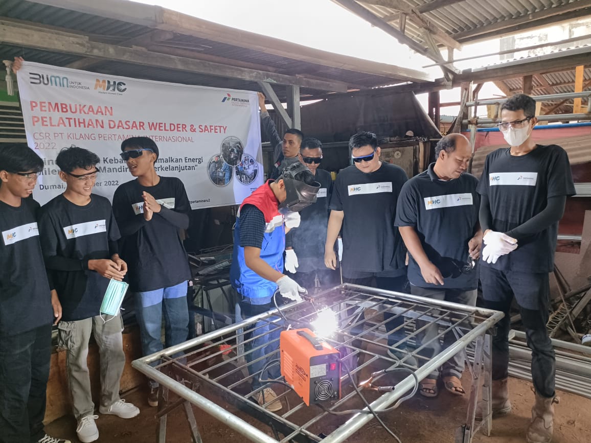 Gandeng LAZ MHC, PT KPI RU Dumai Gelar Pelatihan Welder dan Safety