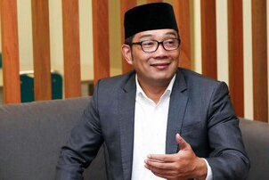 Tabung Pembatas, Solusi Ridwan Kamil Cegah Mobil Masuk Jurang