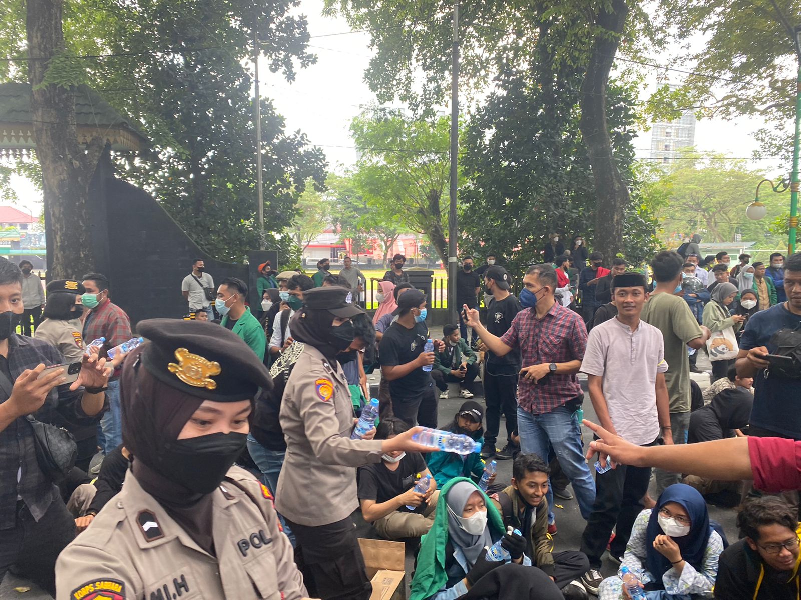 Kapolda Sumut Apresiasi Mahasiswa Jaga Kondisi Kamtibmas Tetap Kondusif selama Unjuk Rasa