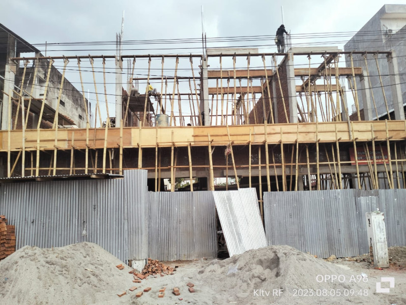 Sudah SP III, Ruko 4 Pintu 2 Lantai Di Jl. Sekip masih Dikerjakan Pemilik Bangunan