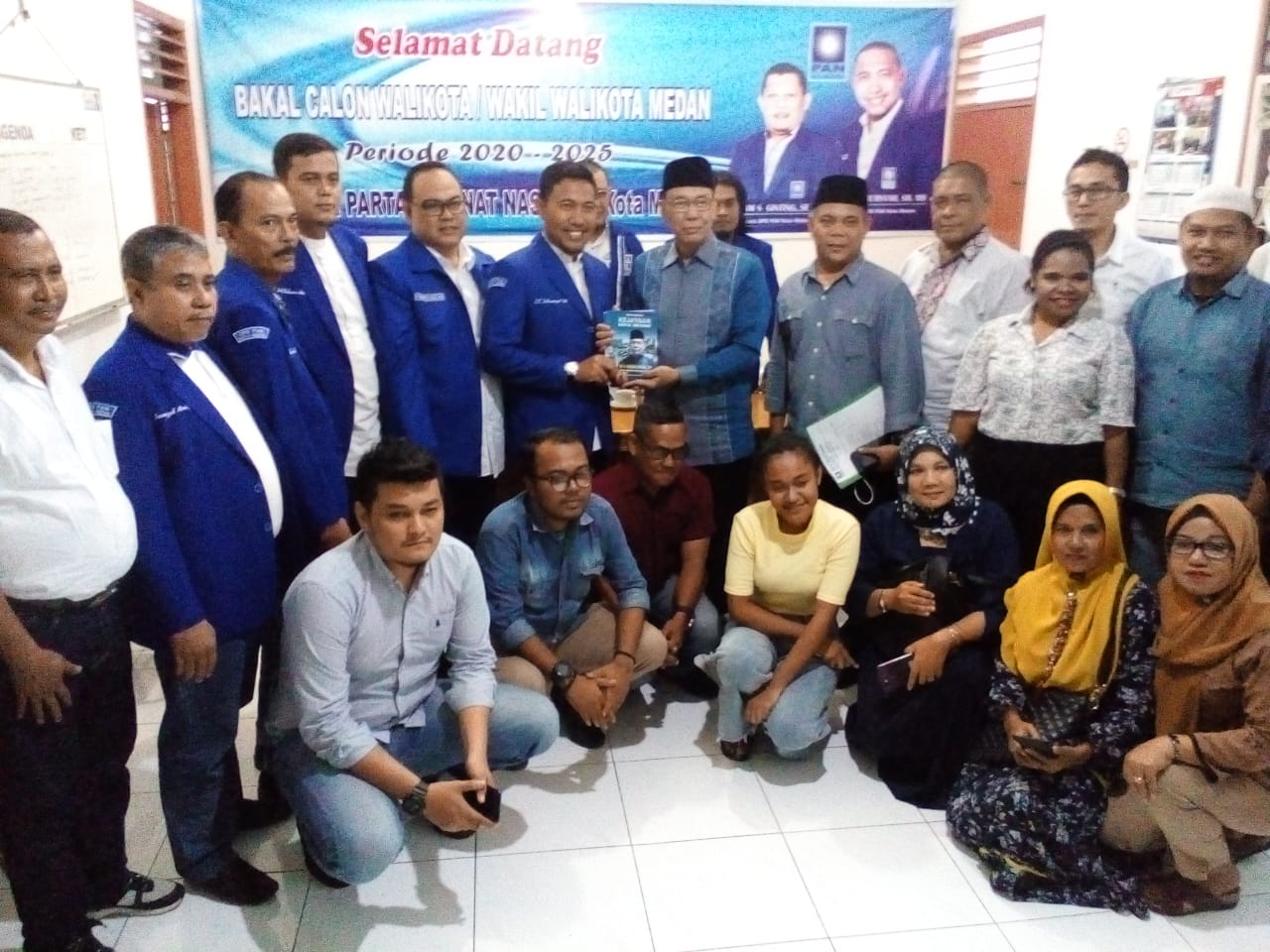 Dr H Sakhyan Asmara, MSP Kembalikan Formulir Pendaftaran DPC PAN kota Medan