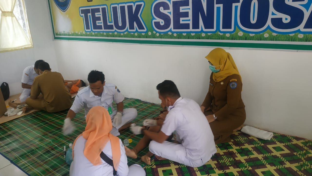Puskesmas Teluk Sentosa Melaksanakan Sunat Masal
