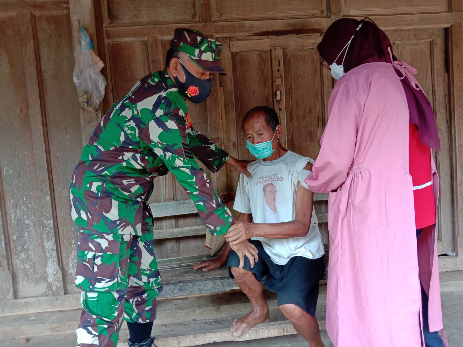 Jemput Bola Vaksinasi ODGJ Di Desa Temon Simo