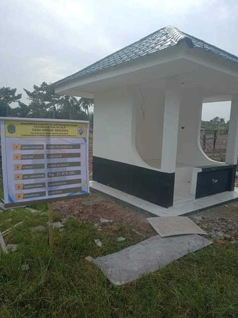 Desa Sungai Sentang Kualuh Hilir  bangun 3 unit Pos Keamanan dari Dana Desa Tahun Anggaran 2021