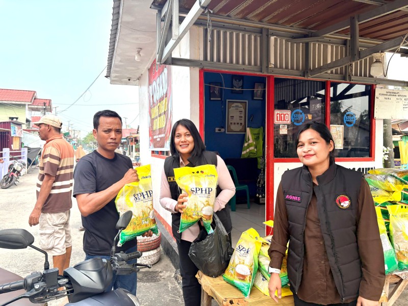 Sat Resnarkoba Polres Dumai Gelar Operasi Pasar Pangan Murah di Kampung Tangguh Anti Narkoba