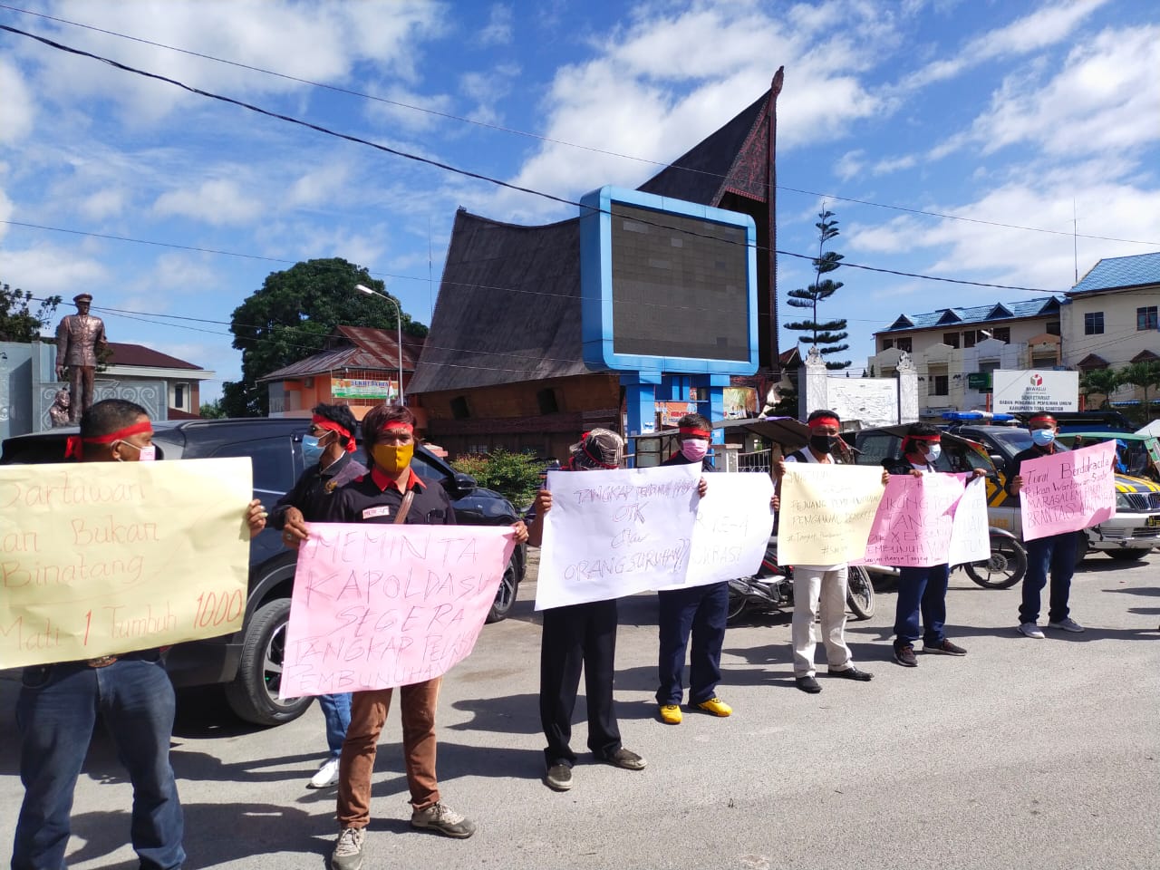 Wartawan Toba Aksi Solidaritas, Tuntut Polisi Tangkap Pembunuh Marshal Harahap 