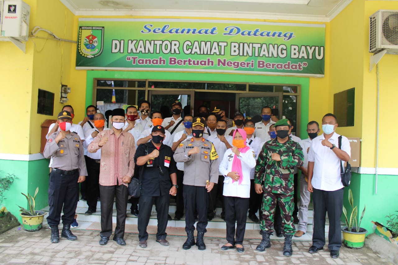 Sambangi Kecamatan  Bintang Bayu,   Kapolres Serdang Bedagai: Cipta Kondisi Pilkada Kondusif