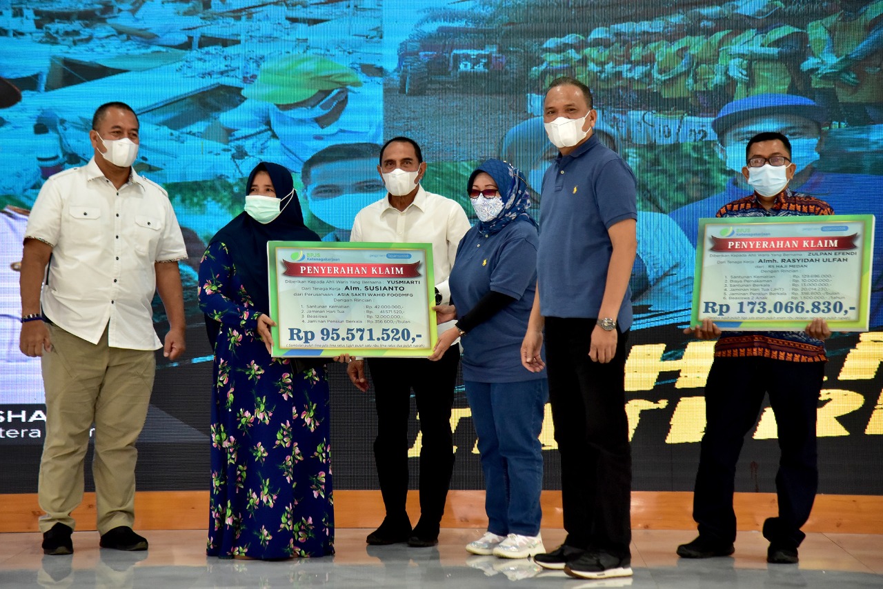 Hari Buruh, BPJS Ketenagakerjaan Sumbagut Serahkan 2600 Paket Sembako
