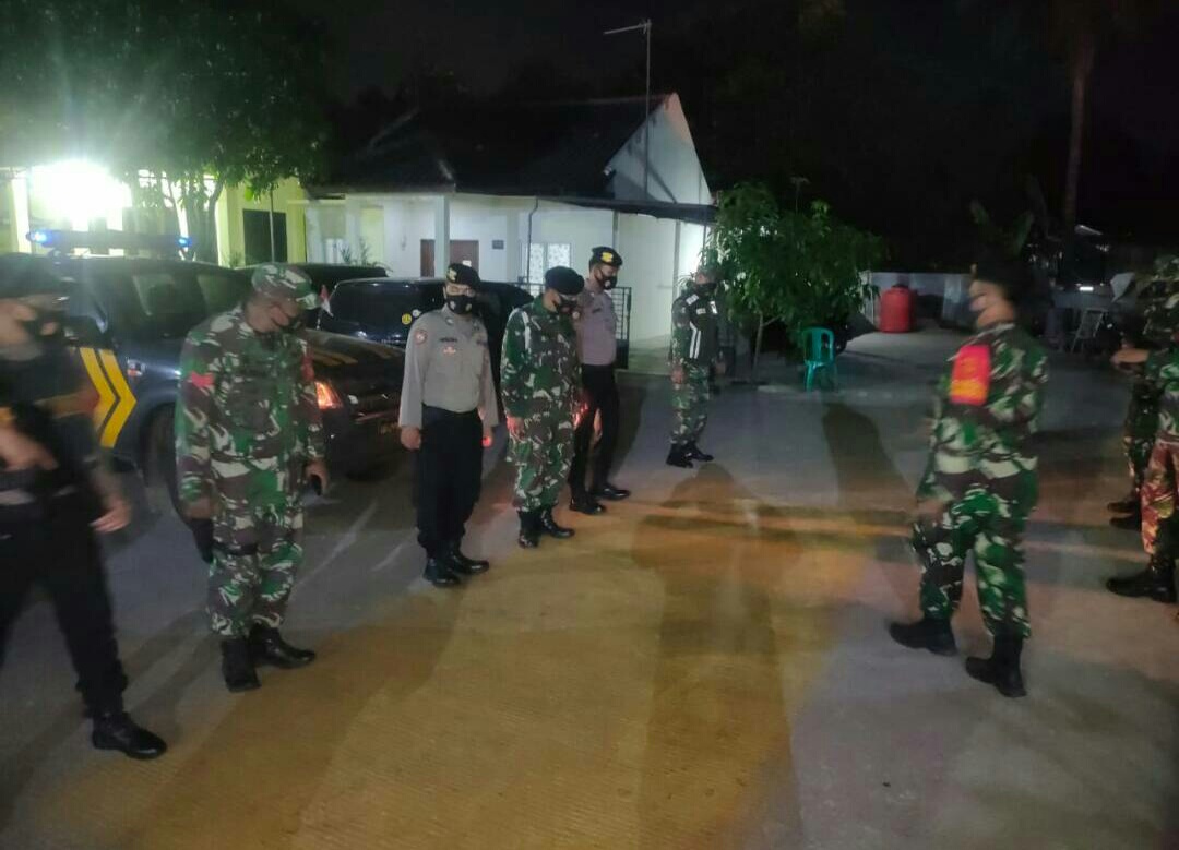 Ciptakan keharmonisan dan Kekompakan TNI - Polri Sub Kogartap 0509/Kab Bekasi melaksanakan Patroli