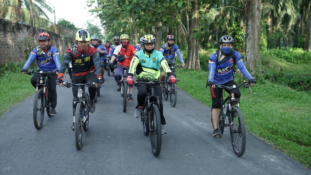 Jaga Stamina Melawan Covid - 19, Bupati Asahan Gelar Sepeda Santai 