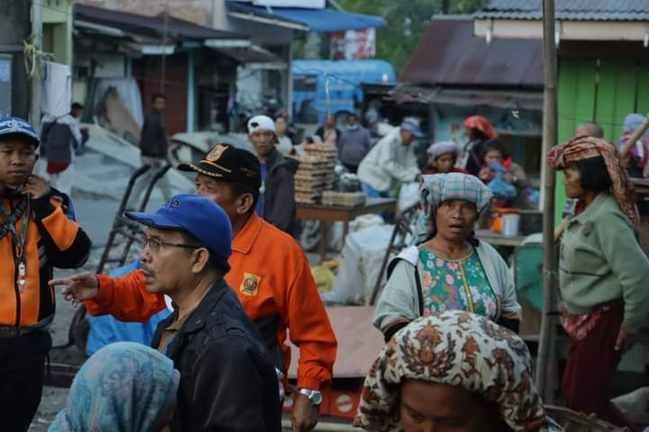 Lakukan Penindakan Tegas Terhadap Pedagang, Progres Penataan Pasar Sumbul Capai 80%