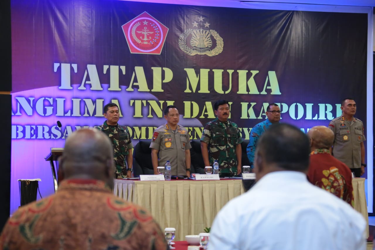Panglima TNI dan KAPOLRI Ajak semua Pihak Berkomitmen Jaga Keamanan Di Papua
