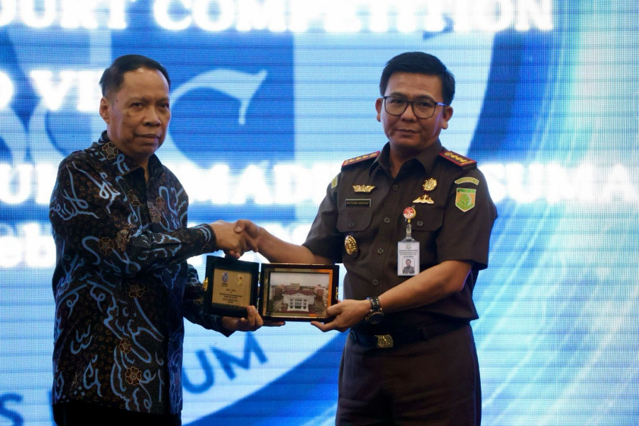 Perebutan Piala Bergilir Kepala Kejaksaan Negeri Medan dan Piala Dekan Fakultas Hukum UMSU 2024