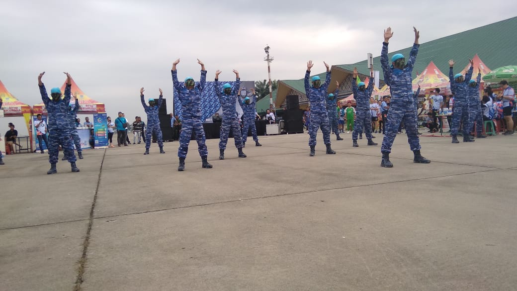 Ribuan Orang Saksikan Kegiatan Air Force Run Lanud Soewondo 2019