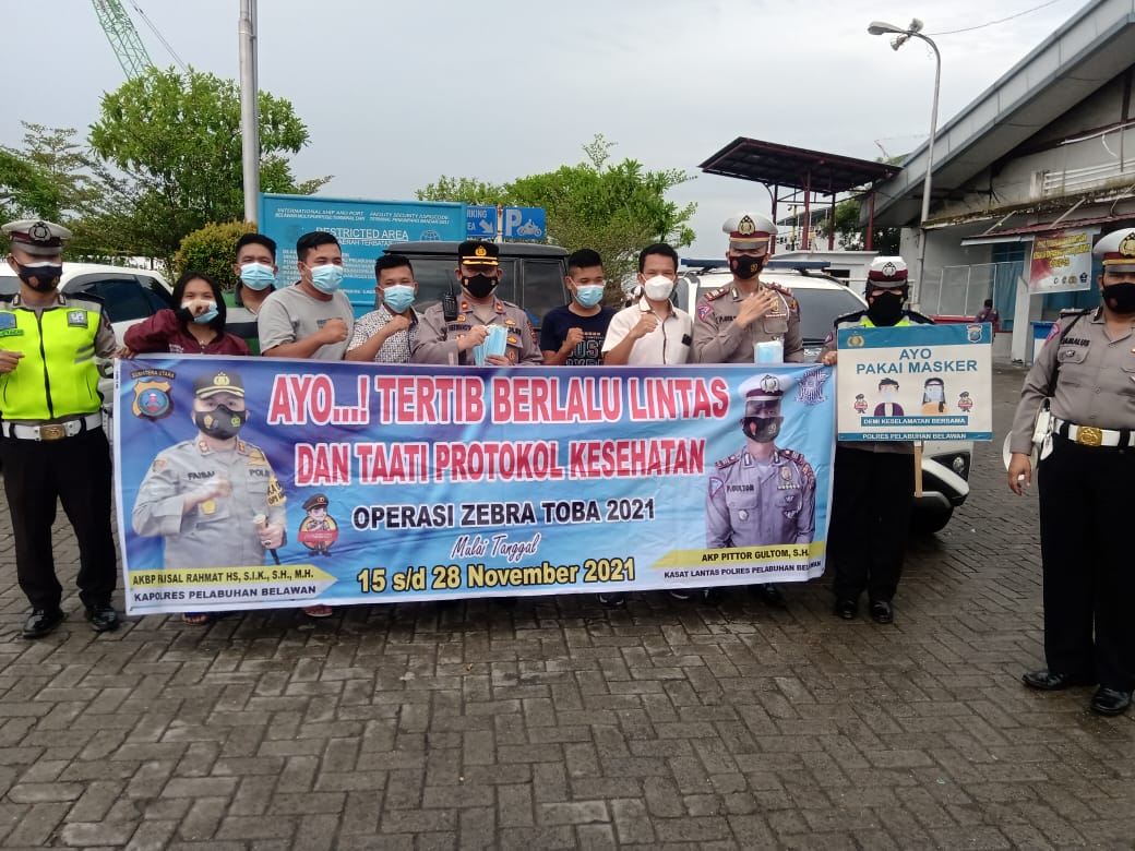 Dalam Rangka Ops Zebra Toba 2021 Sat Lantas Polres Belawan Beri Himbauan Di Terminal Bandar Deli