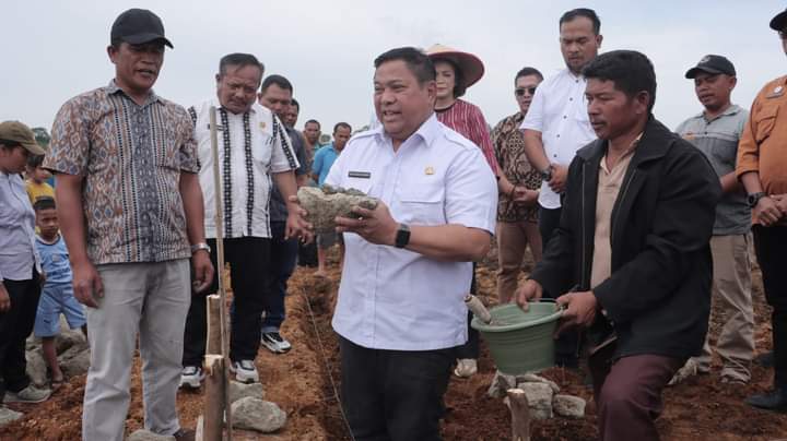 Dairi Bangun Pengolah Pupuk Organik, Bupati Dairi: Upaya Pemerintah Dukung Petani