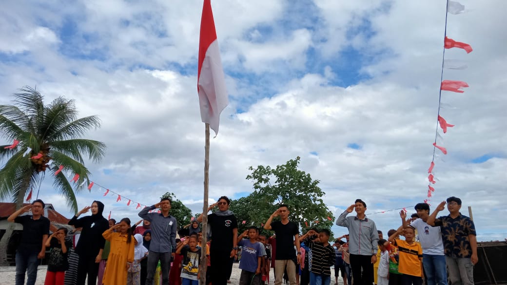 Imabara Sumut & Batu Bara Camp Gelar Upacara Bersama Anak Pesisir Di Pantai Tanjung Tiram