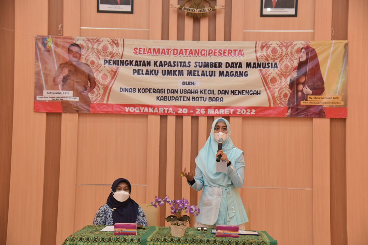 Maya Zahir Bawa Pengrajin Kriya Batu Bara Magang Di Yogyakarta