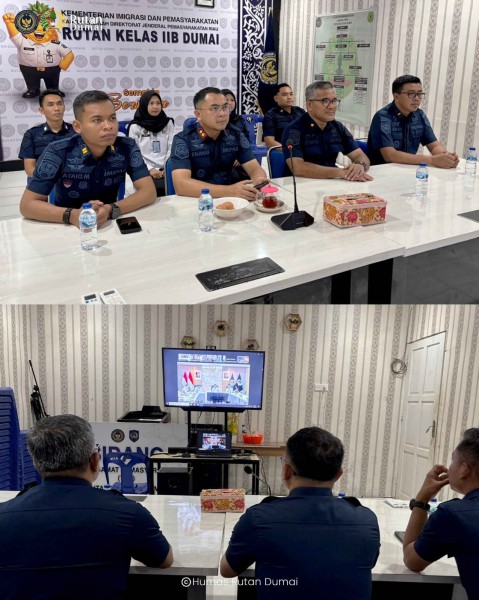 Rutan Dumai Berikan Piagam Penghargaan kepada Pegawai Teladan Triwulan III