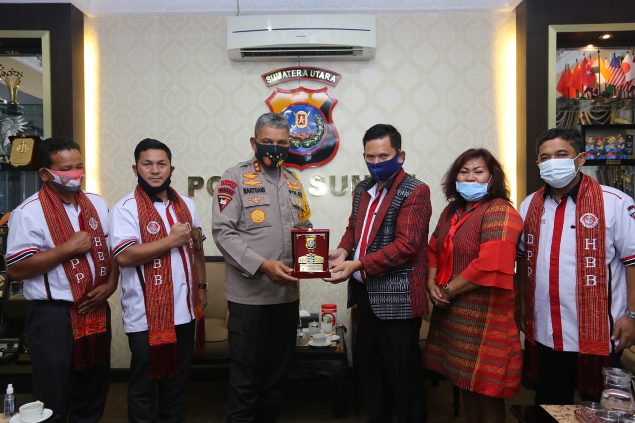 Kapolda Sumut bersama Horas Bangso Batak Jalin Hubungan Harmonisasi Kamtibmas