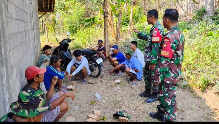 Jangan Anggap Sepele, Babinsa Teras Ingatkan Warga, Api Kecil Bisa Jadi Petaka Besar