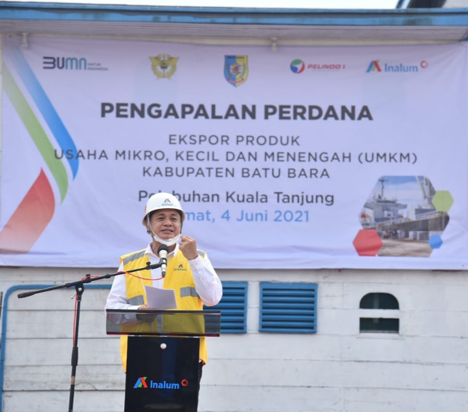 Bupati Batu Bara Lakukan Pengapalan Perdana Ekspor Produk UMKM Lewat Pelabuhan Inalum