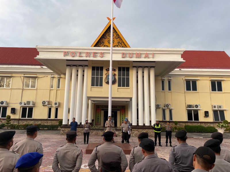 Polres Dumai Melaksanakan Apel Kesiapan Pengamanan Takbir Keliling dan Pawai Obor Perayaan Idul Adha 1446 H/2025 M