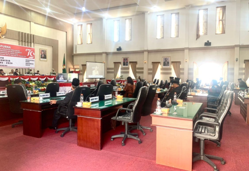 Rapat Paripurna Mendengarkan Pidato Kenegaraan Presiden Hanya Dihadiri 17 Anggota DPRD
