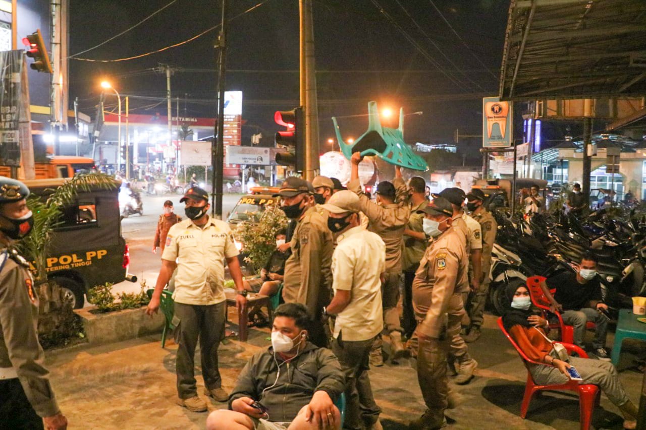 Gelar Razia, Satgas Covid -19 Kota Tebing-tinggi  Tingkatkan Pengawasan Prokes