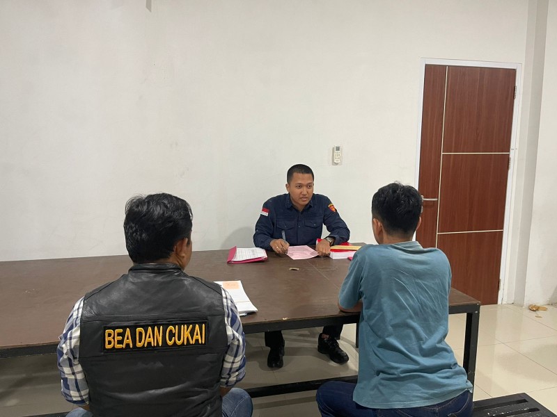 Penyidik Beacukai Dumai Ungkap Kasus Penimbunan Rokok Ilegal di Dumai, Potensi Kerugian Negara Capai Rp.377 Juta