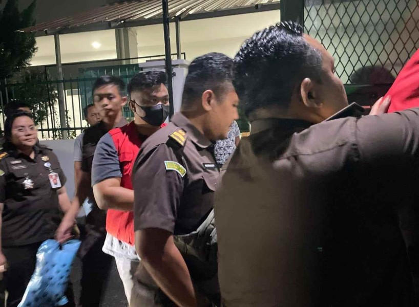 Kejari Binjai Tahan Plt Kadis PUTR Terkait Dugaan Korupsi Pengelolaan DBH Sawit Untuk Pemeliharaan Berkala Jalan TA 2023 dan 2024