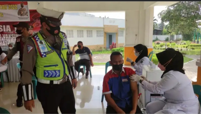 Polresta Deli Serdang kembali Melaksanakan Vaksinasi Massal