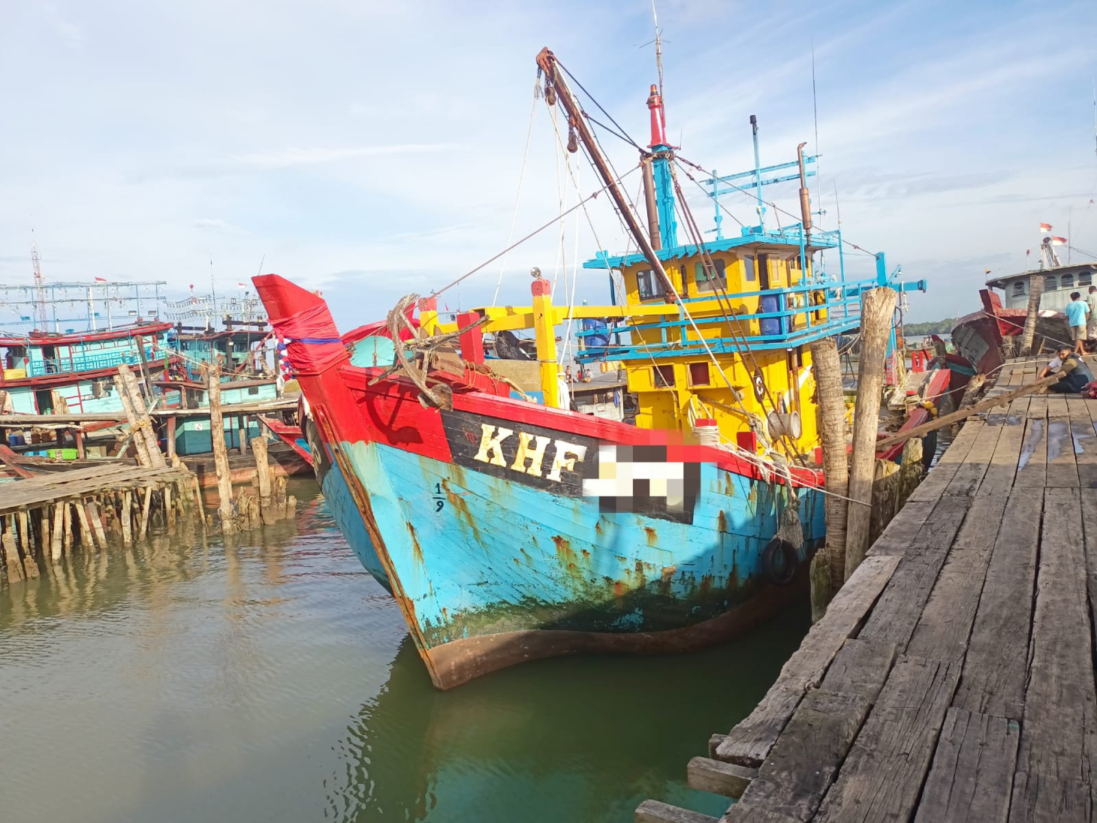 PSDKP Sumut Tangkap Kapal Ikan Asing. Nelayan Indonesia Minta Pelaku Ilegal Fishing Dihukum Berat.