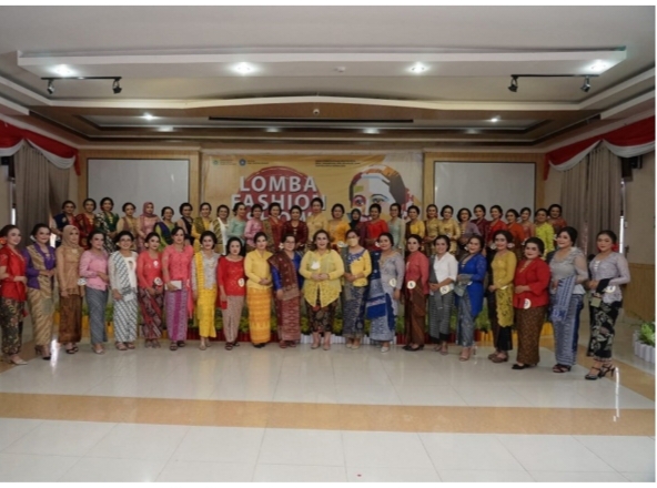 Peringati Hari Kartini Pemkab Pakpak Bharat Selenggarakan Lomba Fashion Show