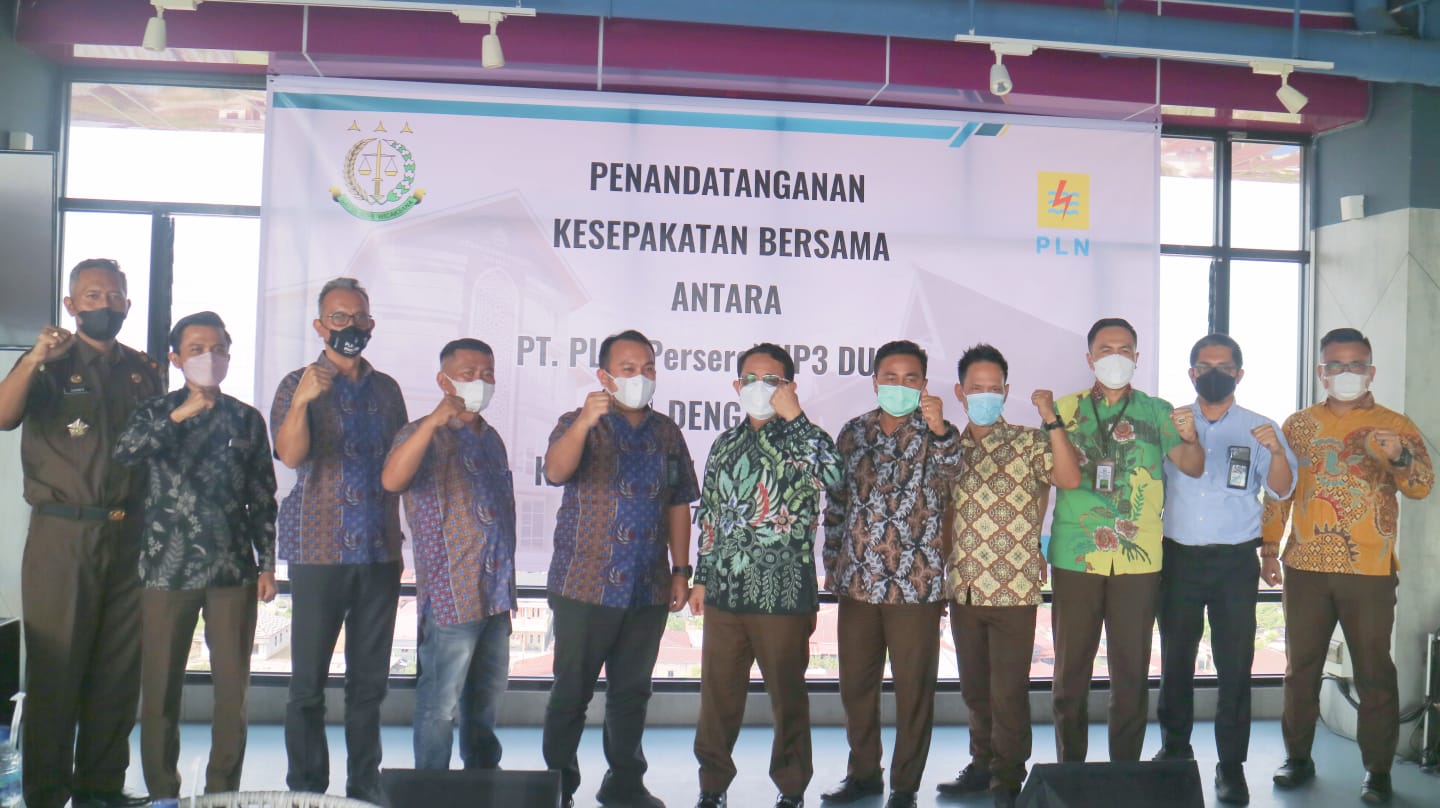 PLN UP3 Dumai dengan Kejaksaan Negeri Penandantanganan MOU Kerja Sama