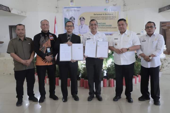 Bupati Eddy Berutu Teken MoU Dengan BPJS Tenaga Kerja, Perangkat Desa Di Dairi Dijamin Asuransi