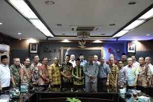 Kabupaten Lampung Tengah Belajar e- Planning dan e- Budgeting ke Kota Medan