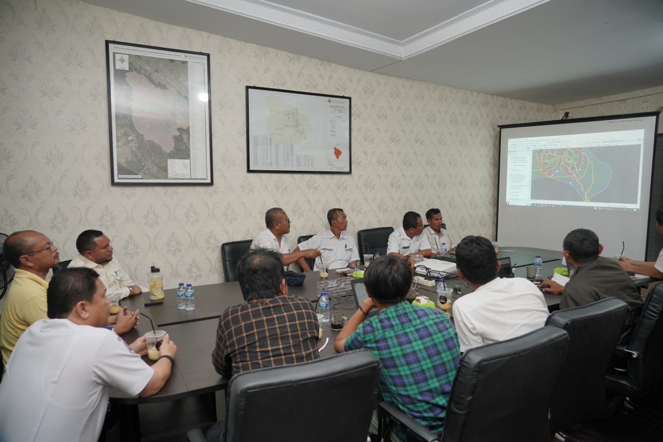 Rapat Dengan Tim BWS Sumatera II Bupati Ingatkan Program Sapo Pulo Harus Disegerakan