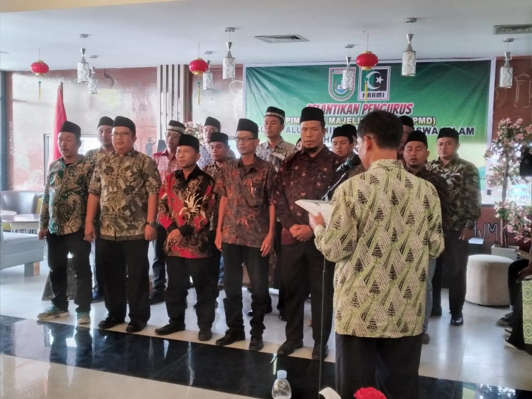 Presidium MW Riau Dr Koko Iskandar Lantik Majelis Daerah KAHMI Kota Dumai Periode 2021-2026