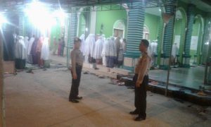   Personil Polsek Tanjung Morawa Beri Pelayanan Siaga Ciptakan Rasa Aman Masyarakat Jalankan Ibadah