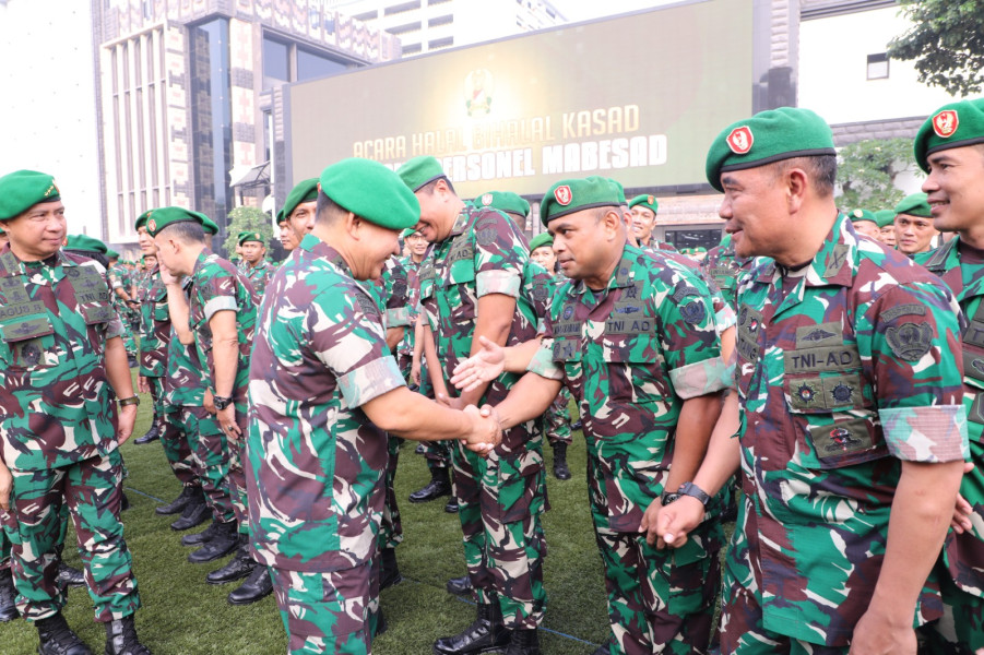 Halal Bihalal Dengan Anggota Mabesad, Ini Pesan Kasad
