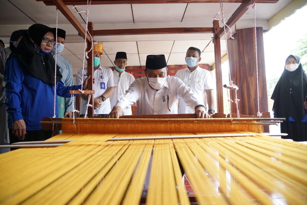 Resmikan Rumah Adat Melayu, Walikota Tebing-tinggi: Jangan Lupakan Sejarah